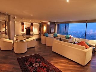 Foto 4 de VENDO Apartamento Los Rosales Alto De 420 M2 vista 180° de Bogotá