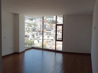 Venta de Penthouse 3 dormitorios. Excelente Vista. Sector: GRANDA CENTENO