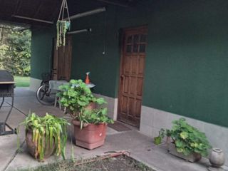 Casa en venta - 2 Dormitorios 1 Baño - Cochera - 2812Mts2 - Miramar
