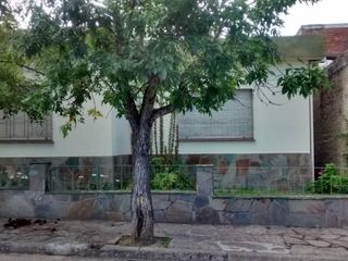 Chalet en venta de 3 dormitorios en Huerta Grande
