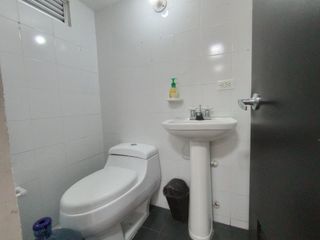 Foto 18 de local en arriendo en santa mónica residencial. Cod A96994