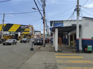 Casa comercial de venta Portoviejo zona Centro