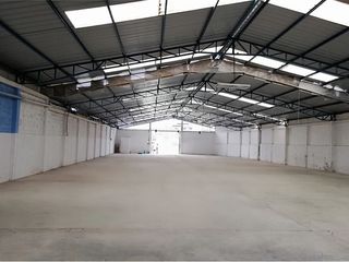 Foto 2 de Se alquila bodega en Portoviejo