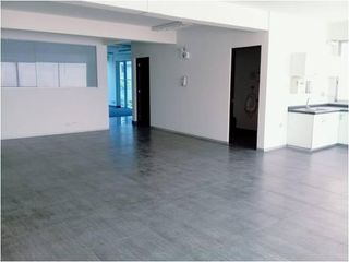 Foto 2 de Alquiler De Oficina Premium San Isidro