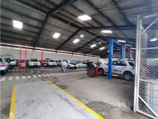 Foto 5 de GUAYAQUIL, AV CARLOS JULIO AROSEMENA SE VENDE PROPIEDAD COMERCIAL