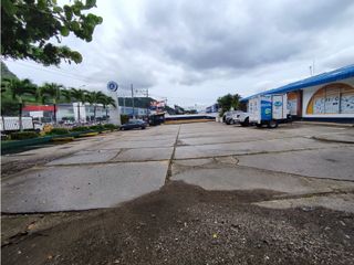 Foto 1 de GUAYAQUIL, AV CARLOS JULIO AROSEMENA SE VENDE PROPIEDAD COMERCIAL