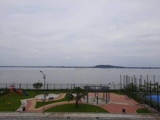 Foto 9 de Departamento de Venta en Samborondón