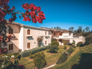 Foto 17 de Venta de casas de 2 dormitorios en exclusivo conjunto, Checa