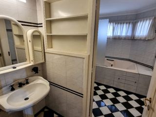 Foto 14 de Chalet en venta en Quilmes Oeste