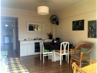 Foto 5 de ALQUILER POR TEMPORADA - TRES AMBIENTES CON BALCÓN, COCHERA Y WIFI
