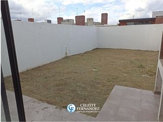 Foto 11 de VENTA DÃPLEX - UrbanizaciÃ³n Docta