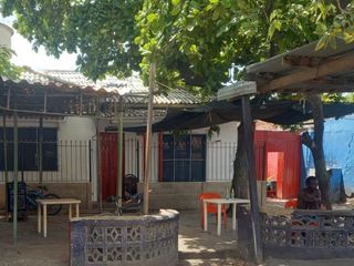 Se vende casa-lote en el centro de Riohacha