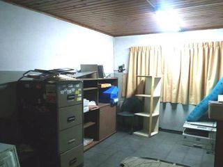 Casa en venta - 1 dormitorio 1 baño 1 cochera - 260mts2 - Tolosa