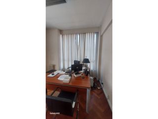 Foto 15 de BALVANERA - OFICINA EN VENTA  - SUPER LUMINOSA  - 50m2 -OPORTUNIDAD !!!!!!! U$S53.000