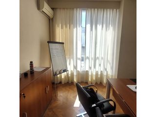 Foto 13 de BALVANERA - OFICINA EN VENTA  - SUPER LUMINOSA  - 50m2 -OPORTUNIDAD !!!!!!! U$S53.000
