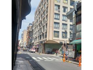 Foto 1 de BALVANERA - OFICINA EN VENTA  - SUPER LUMINOSA  - 50m2 -OPORTUNIDAD !!!!!!! U$S53.000