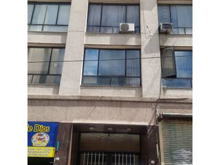 Foto 7 de BALVANERA - OFICINA EN VENTA  - SUPER LUMINOSA  - 50m2 -OPORTUNIDAD !!!!!!! U$S53.000