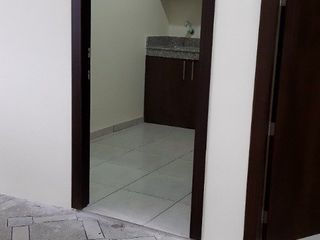 Foto 13 de Vendo CASA RENTERA EN SAMANES. Villa y 5 departamentos.  Propiedad con doble calle.
