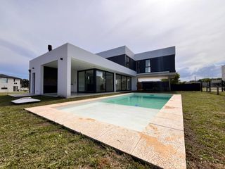 Foto 1 de Casa - Rumenco