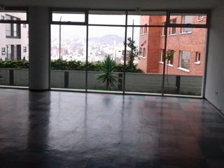 Foto 4 de RENTA DE OFICINAS  NUEVAS PENTHOUSE 160 m2. o 320 m2, POR ESTRENAR -  Sector Teleamazonas - AV. BRASIL