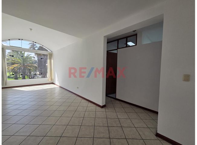 Departamento en Venta en Arequipa - Więcej