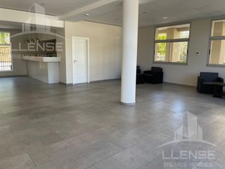 Monoambiente en Complejo Klover Plaza - Bernal