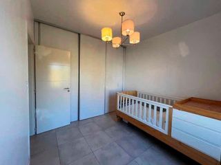 Casa en venta - 2 Dormitorios 2 Baños - Cocheras - 100Mts2 - Los Olivares, Malvinas Argentinas