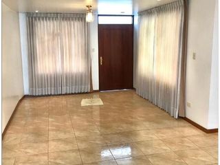 Foto 12 de Casa En Venta A Un Super Precio, El Palacio I