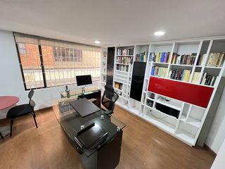 Foto 1 de oficina en venta en chicó norte. Cod V7491648