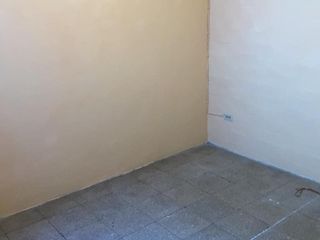 Foto 8 de Venta de Casa una planta, esquinera con suite independiente Alborada 5 etapa, Guayaquil (J Luna)