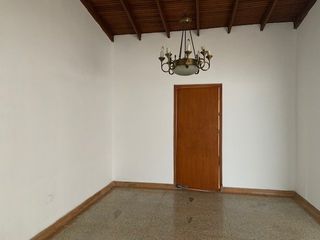 Foto 3 de UN PISO