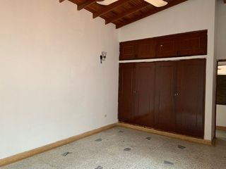 Foto 16 de UN PISO