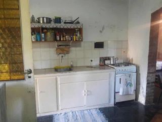Casa en venta - 3 Dormitorios 1 Baño - Cochera - 400Mts2 - Tortuguitas, Malvinas Argentinas