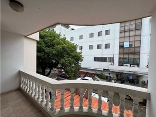 Se arrienda apartamento en los Alcázares, Santa Marta