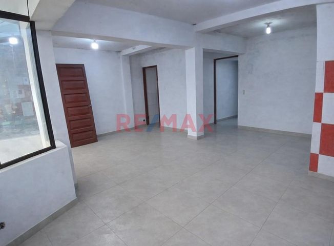 Casa en Venta en Villa María del Triunfo - Widok 5