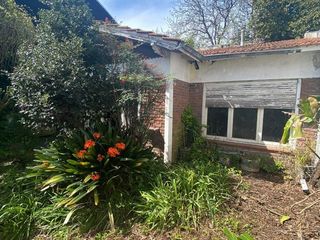 Foto 23 de LATORRE PROP VENDE IMPORTANTE CHALET  5 AMB
