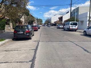 Foto 42 de LATORRE PROP VENDE IMPORTANTE CHALET  5 AMB