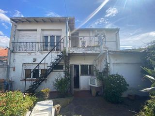 Foto 16 de LATORRE PROP VENDE IMPORTANTE CHALET  5 AMB