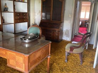 Foto 11 de LATORRE PROP VENDE IMPORTANTE CHALET  5 AMB