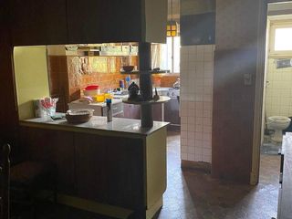 Foto 9 de LATORRE PROP VENDE IMPORTANTE CHALET  5 AMB