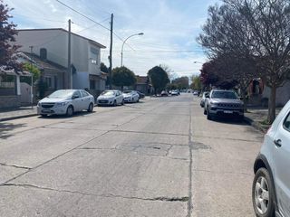Foto 41 de LATORRE PROP VENDE IMPORTANTE CHALET  5 AMB