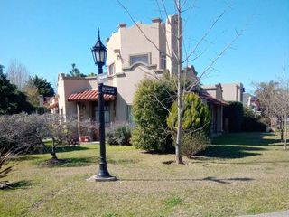 Foto 1 de Casa en venta en Ingeniero Maschwitz