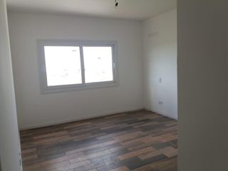 Foto 9 de Casa en venta. Lote interno. con pileta San Matías, Escobar