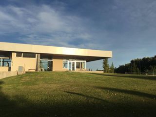 Foto 26 de Casa en venta. Lote interno. con pileta San Matías, Escobar