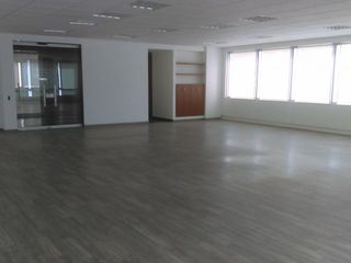 Foto 5 de oficina en arriendo en chico. Cod A50323