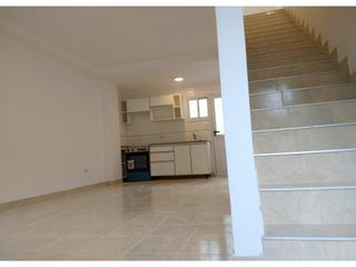 Foto 4 de Duplex tres ambientes