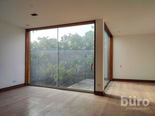 Foto 7 de GRAN CASA DE 6 DORM EN VENTA EN CONDOMINIO CASUARINAS PISCINA Y VISTA A CIUDAD