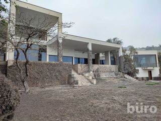 Foto 11 de GRAN CASA DE 6 DORM EN VENTA EN CONDOMINIO CASUARINAS PISCINA Y VISTA A CIUDAD
