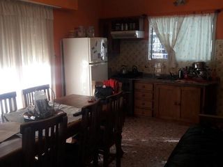 Foto 4 de CASA PARA DOS FAMILIAS, AMPLIO CHALET - APTO CREDITO!!