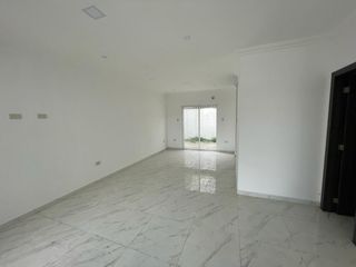 Foto 4 de VENTA CASA POR ESTRENAR URBANIZACION SAN ANTONIO, ACABADOS MODERNOS, SEGURIDAD 24/7 (LM)